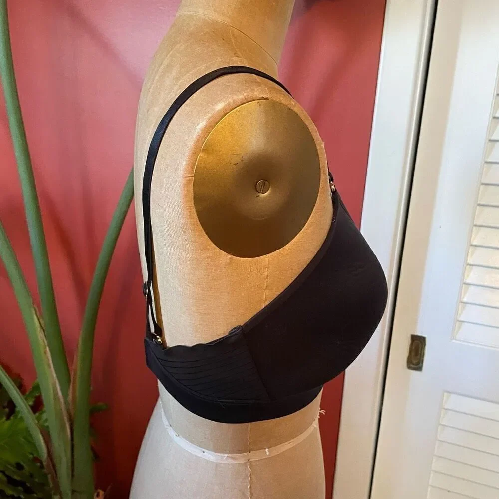 THIRD LOVE | black bra 34E